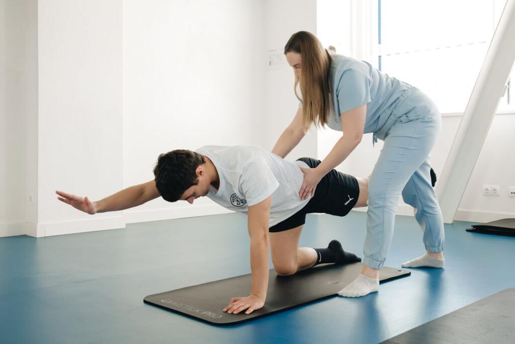 physiotherapist